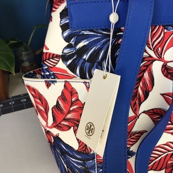 Tory Burch Kerrington Authentic Leather Summer Travel Resort Floral Backpack NWT main image 12
